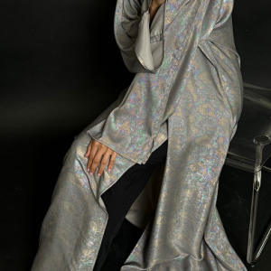 A Reversible Bubbles in Grey